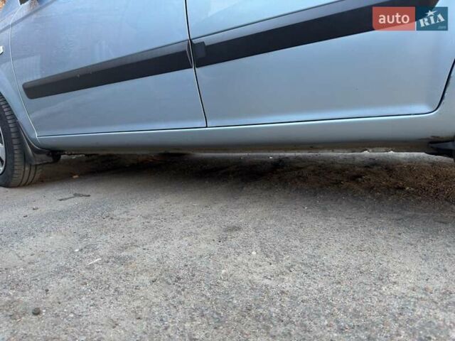 Синий Хендай Гетц, объемом двигателя 1.3 л и пробегом 122 тыс. км за 3850 $, фото 6 на Automoto.ua