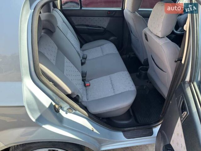 Синий Хендай Гетц, объемом двигателя 1.3 л и пробегом 122 тыс. км за 3850 $, фото 8 на Automoto.ua