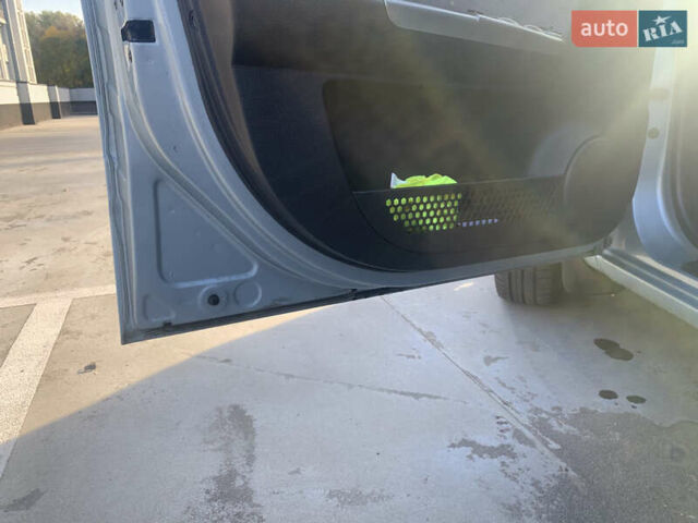 Хендай Гетц 2005 в Киеве на Automoto.ua Синий Хендай Гетц, объемом двигателя 1.4 л и пробегом 199 тыс. км за 4200 $, фото 17 на Automoto.ua