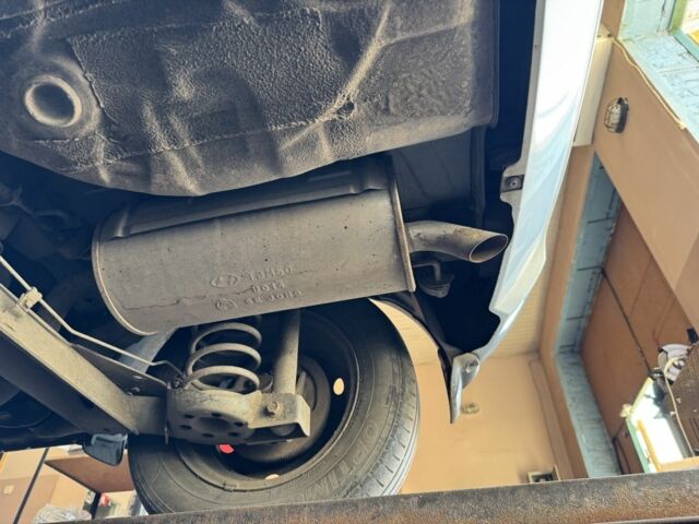 Синій Хендай Гетц, об'ємом двигуна 1.3 л та пробігом 122 тис. км за 3800 $, фото 12 на Automoto.ua