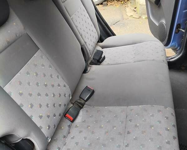 Синий Хендай Гетц, объемом двигателя 1.3 л и пробегом 317 тыс. км за 3800 $, фото 9 на Automoto.ua