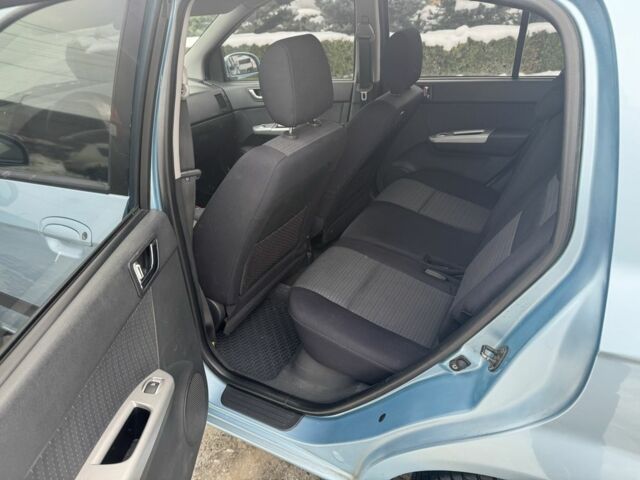 Синий Хендай Гетц, объемом двигателя 1.4 л и пробегом 205 тыс. км за 5800 $, фото 6 на Automoto.ua