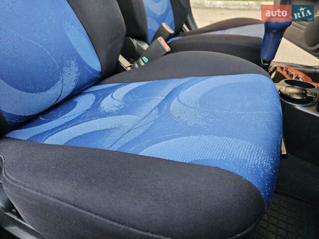 Синій Хендай Гетц, об'ємом двигуна 1.4 л та пробігом 142 тис. км за 4750 $, фото 39 на Automoto.ua