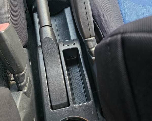 Синій Хендай Гетц, об'ємом двигуна 1.4 л та пробігом 142 тис. км за 4750 $, фото 54 на Automoto.ua