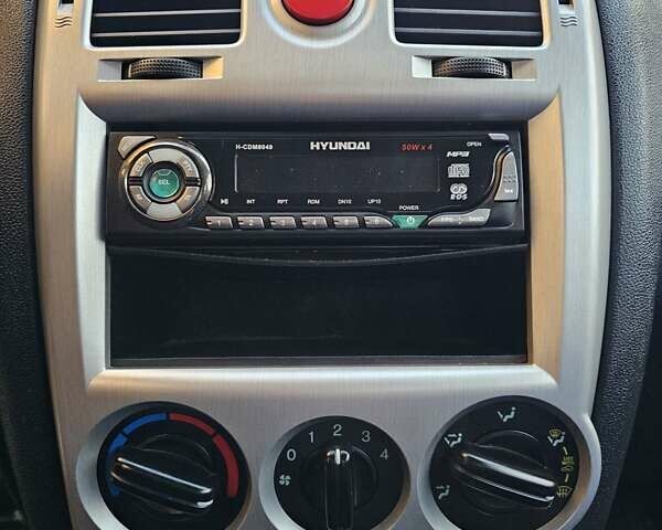 Синій Хендай Гетц, об'ємом двигуна 1.4 л та пробігом 142 тис. км за 4750 $, фото 52 на Automoto.ua