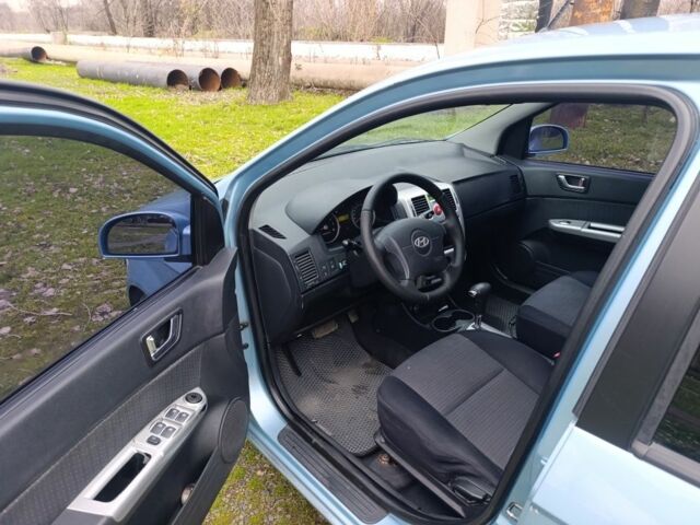 Синий Хендай Гетц, объемом двигателя 1.4 л и пробегом 210 тыс. км за 4500 $, фото 4 на Automoto.ua