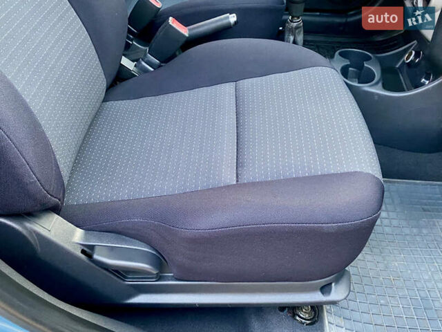 Синий Хендай Гетц, объемом двигателя 1.4 л и пробегом 93 тыс. км за 4500 $, фото 34 на Automoto.ua