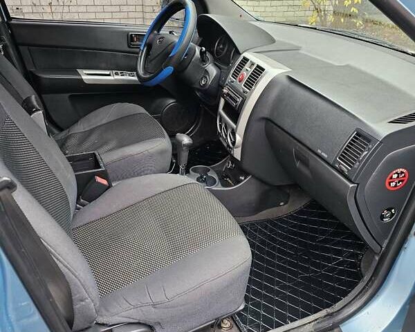 Синий Хендай Гетц, объемом двигателя 1.4 л и пробегом 234 тыс. км за 3800 $, фото 4 на Automoto.ua