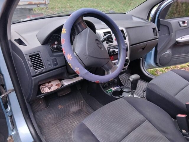 Синий Хендай Гетц, объемом двигателя 1.4 л и пробегом 236 тыс. км за 4600 $, фото 16 на Automoto.ua