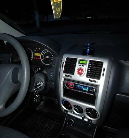 Синий Хендай Гетц, объемом двигателя 1.4 л и пробегом 177 тыс. км за 5600 $, фото 42 на Automoto.ua