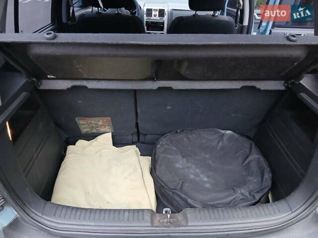 Синий Хендай Гетц, объемом двигателя 1.4 л и пробегом 236 тыс. км за 4600 $, фото 36 на Automoto.ua