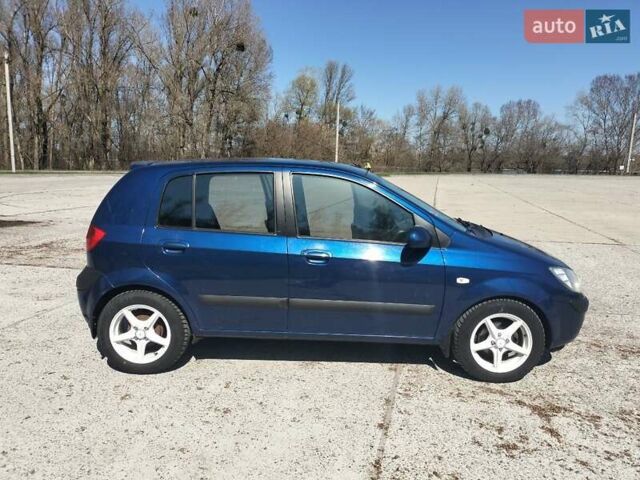 Синий Хендай Гетц, объемом двигателя 1.6 л и пробегом 302 тыс. км за 4900 $, фото 1 на Automoto.ua