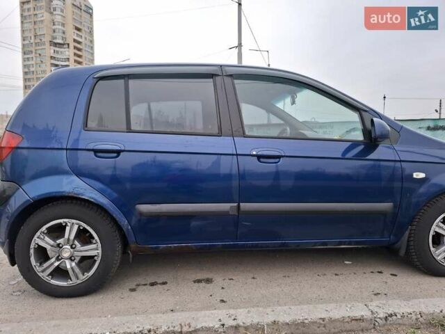 Синий Хендай Гетц, объемом двигателя 1.4 л и пробегом 368 тыс. км за 4500 $, фото 4 на Automoto.ua