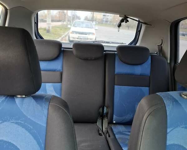 Синий Хендай Гетц, объемом двигателя 1.4 л и пробегом 368 тыс. км за 4500 $, фото 6 на Automoto.ua
