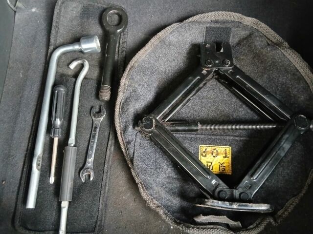 Синий Хендай Гетц, объемом двигателя 1.4 л и пробегом 236 тыс. км за 4600 $, фото 21 на Automoto.ua