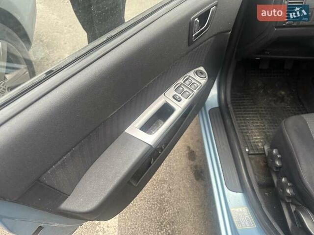 Синій Хендай Гетц, об'ємом двигуна 1.6 л та пробігом 210 тис. км за 2850 $, фото 5 на Automoto.ua