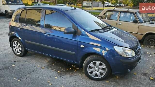 Синий Хендай Гетц, объемом двигателя 1.4 л и пробегом 211 тыс. км за 3750 $, фото 7 на Automoto.ua