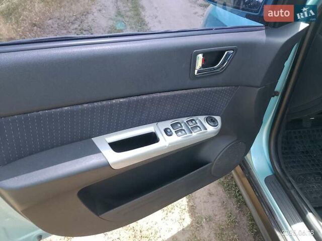 Синий Хендай Гетц, объемом двигателя 1.4 л и пробегом 155 тыс. км за 4600 $, фото 8 на Automoto.ua