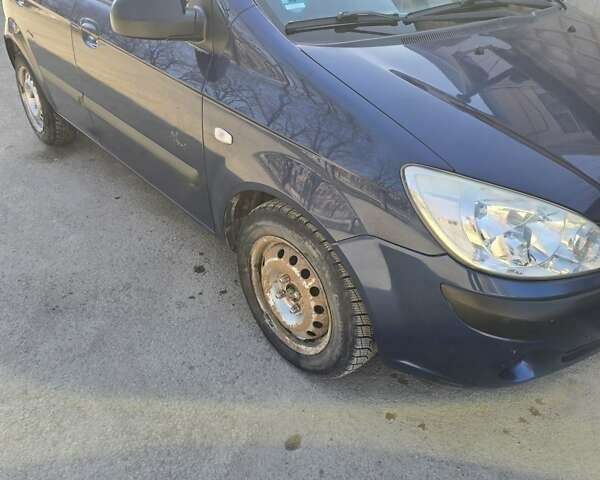 Синий Хендай Гетц, объемом двигателя 1.1 л и пробегом 144 тыс. км за 3881 $, фото 2 на Automoto.ua