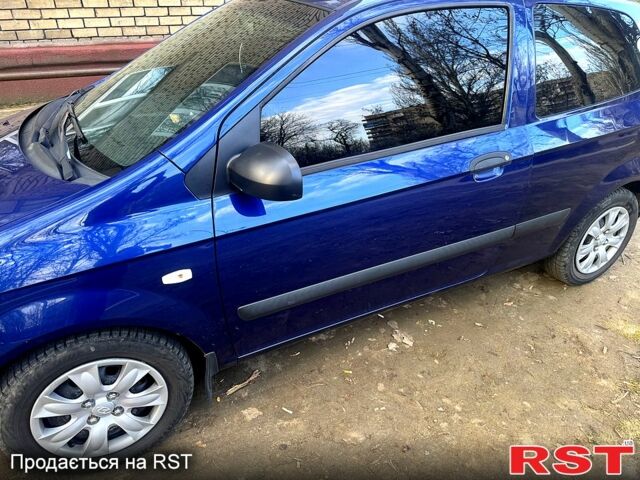 Синий Хендай Гетц, объемом двигателя 1.1 л и пробегом 172 тыс. км за 4200 $, фото 1 на Automoto.ua