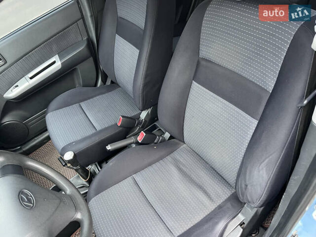 Синий Хендай Гетц, объемом двигателя 1.4 л и пробегом 161 тыс. км за 3600 $, фото 6 на Automoto.ua