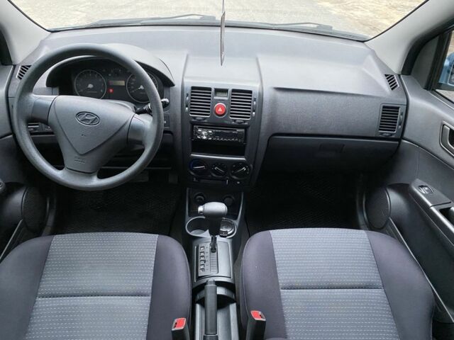 Синий Хендай Гетц, объемом двигателя 1.4 л и пробегом 77 тыс. км за 6799 $, фото 4 на Automoto.ua