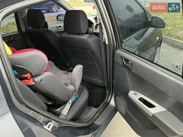 Синий Хендай Гетц, объемом двигателя 1.4 л и пробегом 141 тыс. км за 5500 $, фото 13 на Automoto.ua