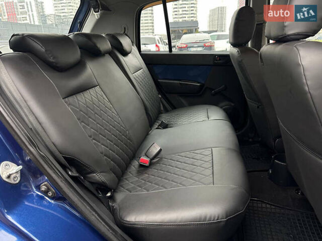 Синий Хендай Гетц, объемом двигателя 1.4 л и пробегом 150 тыс. км за 6500 $, фото 24 на Automoto.ua