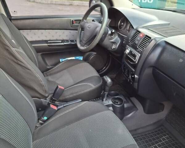 Хендай Гетц 2004 в Киеве на Automoto.ua Зеленый Хендай Гетц, объемом двигателя 1.4 л и пробегом 133 тыс. км за 4600 $, фото 11 на Automoto.ua