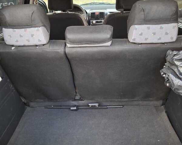 Хендай Гетц 2004 в Киеве на Automoto.ua Зеленый Хендай Гетц, объемом двигателя 1.4 л и пробегом 133 тыс. км за 4600 $, фото 12 на Automoto.ua