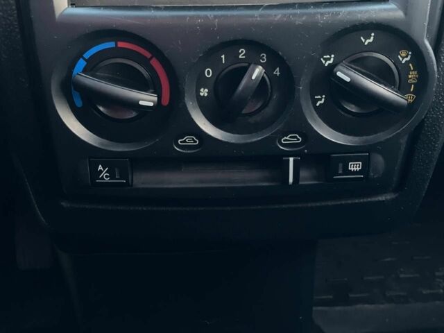 Зеленый Хендай Гетц, объемом двигателя 1.3 л и пробегом 170 тыс. км за 4600 $, фото 15 на Automoto.ua