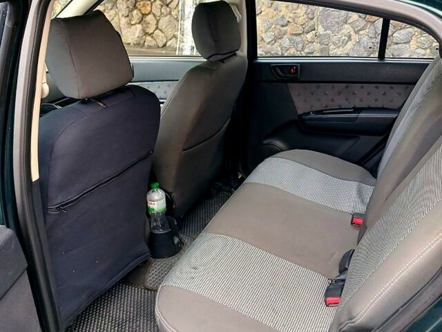 Зеленый Хендай Гетц, объемом двигателя 1.3 л и пробегом 220 тыс. км за 3600 $, фото 12 на Automoto.ua