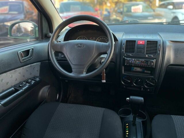 Зеленый Хендай Гетц, объемом двигателя 1.3 л и пробегом 170 тыс. км за 4600 $, фото 9 на Automoto.ua