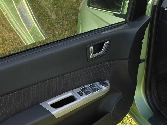 Зеленый Хендай Гетц, объемом двигателя 1.4 л и пробегом 162 тыс. км за 6000 $, фото 10 на Automoto.ua