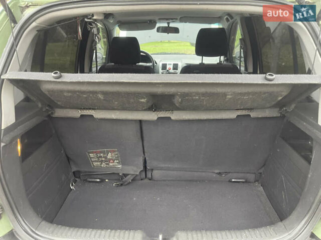 Зеленый Хендай Гетц, объемом двигателя 1.4 л и пробегом 165 тыс. км за 3400 $, фото 13 на Automoto.ua