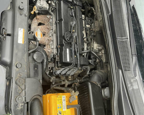 Зеленый Хендай Гетц, объемом двигателя 1.4 л и пробегом 165 тыс. км за 3400 $, фото 12 на Automoto.ua