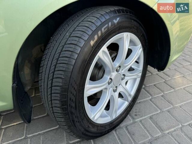 Зеленый Хендай Гетц, объемом двигателя 1.4 л и пробегом 173 тыс. км за 5600 $, фото 9 на Automoto.ua