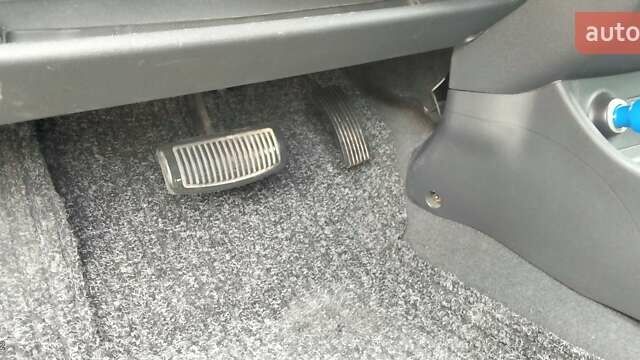 Зеленый Хендай Гетц, объемом двигателя 1.4 л и пробегом 139 тыс. км за 4800 $, фото 17 на Automoto.ua