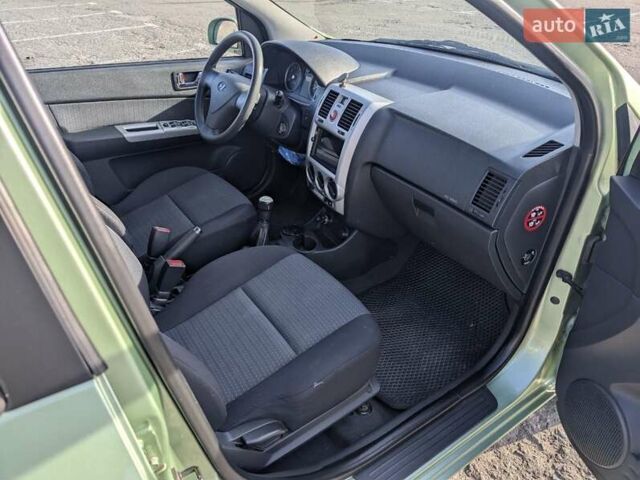 Зеленый Хендай Гетц, объемом двигателя 1.6 л и пробегом 167 тыс. км за 4700 $, фото 12 на Automoto.ua
