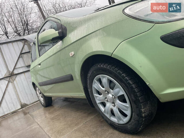 Зеленый Хендай Гетц, объемом двигателя 1.1 л и пробегом 116 тыс. км за 3700 $, фото 4 на Automoto.ua
