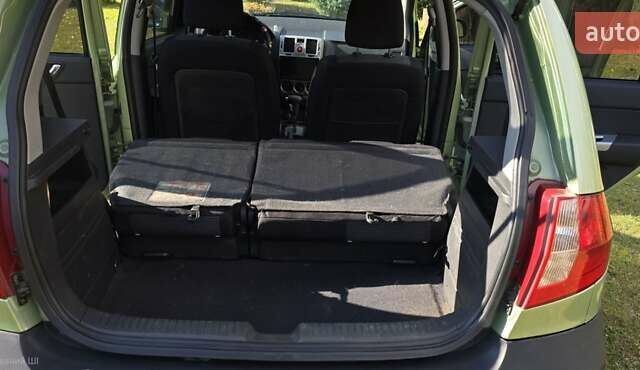 Зеленый Хендай Гетц, объемом двигателя 1.4 л и пробегом 162 тыс. км за 6000 $, фото 9 на Automoto.ua