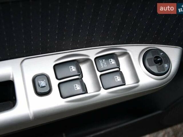 Зеленый Хендай Гетц, объемом двигателя 1.4 л и пробегом 230 тыс. км за 5700 $, фото 10 на Automoto.ua