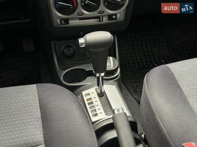 Зеленый Хендай Гетц, объемом двигателя 1.4 л и пробегом 132 тыс. км за 4650 $, фото 36 на Automoto.ua