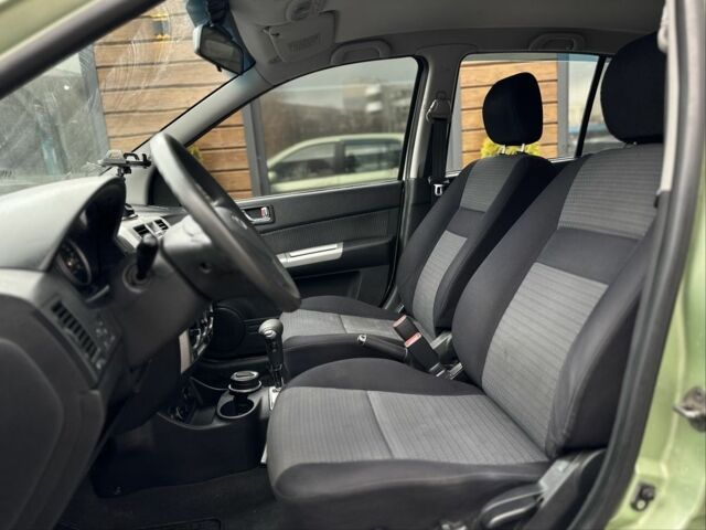 Зеленый Хендай Гетц, объемом двигателя 1.4 л и пробегом 132 тыс. км за 4600 $, фото 10 на Automoto.ua