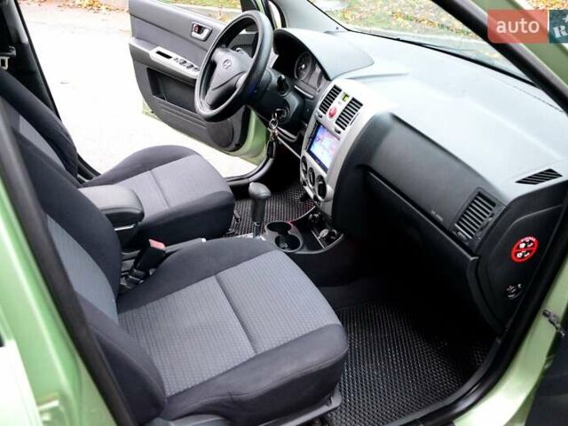 Зеленый Хендай Гетц, объемом двигателя 1.4 л и пробегом 230 тыс. км за 5700 $, фото 12 на Automoto.ua