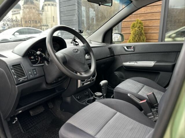 Зеленый Хендай Гетц, объемом двигателя 1.4 л и пробегом 132 тыс. км за 4600 $, фото 11 на Automoto.ua