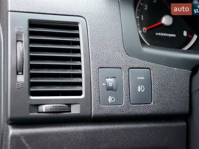 Зеленый Хендай Гетц, объемом двигателя 1.4 л и пробегом 230 тыс. км за 5700 $, фото 9 на Automoto.ua