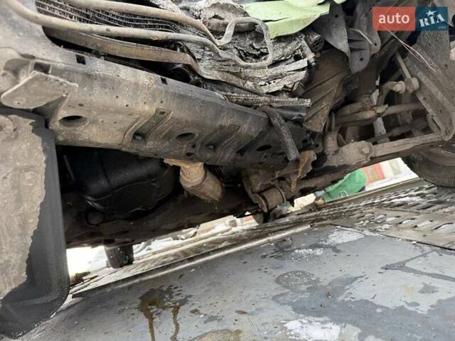 Зеленый Хендай Гетц, объемом двигателя 1.1 л и пробегом 310 тыс. км за 1100 $, фото 10 на Automoto.ua