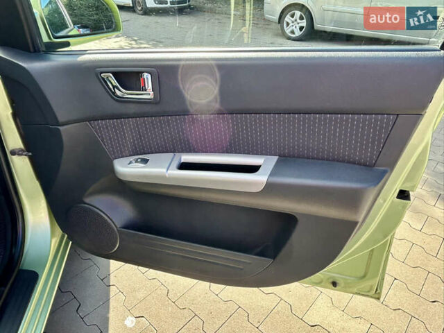 Зеленый Хендай Гетц, объемом двигателя 1.4 л и пробегом 194 тыс. км за 5900 $, фото 29 на Automoto.ua