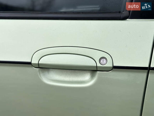 Зеленый Хендай Гетц, объемом двигателя 1.4 л и пробегом 132 тыс. км за 4650 $, фото 20 на Automoto.ua